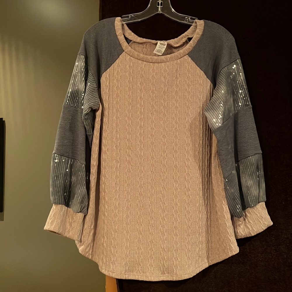 Sweater/top
